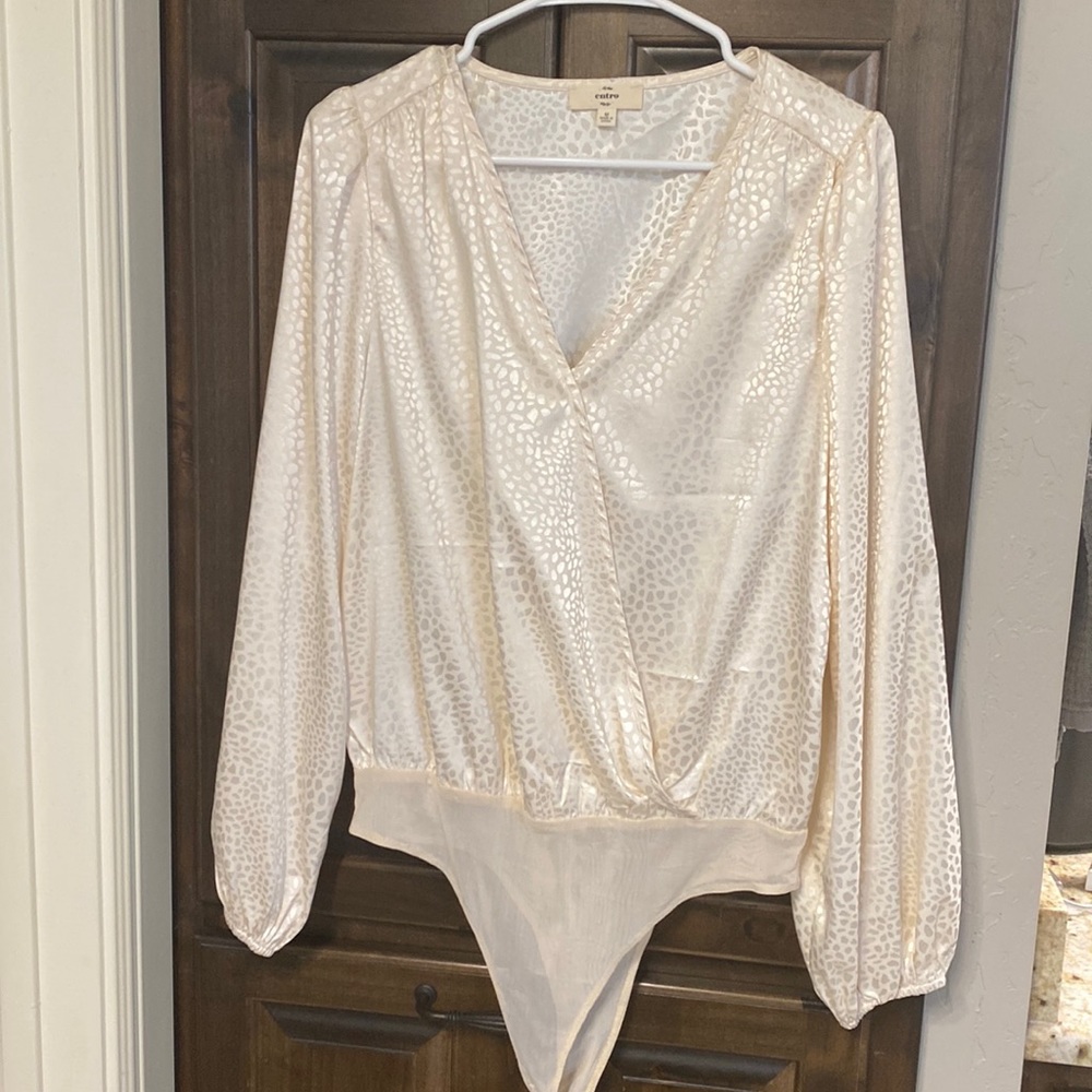 Entro, bodysuit blouse- M
